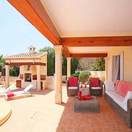 Villa Karibuni By Interhome