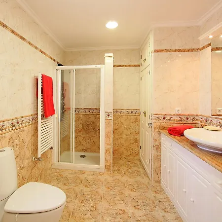 Karibuni By Interhome Villa *