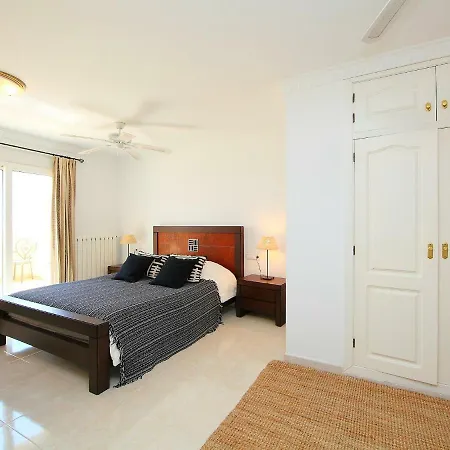 Karibuni By Interhome Villa