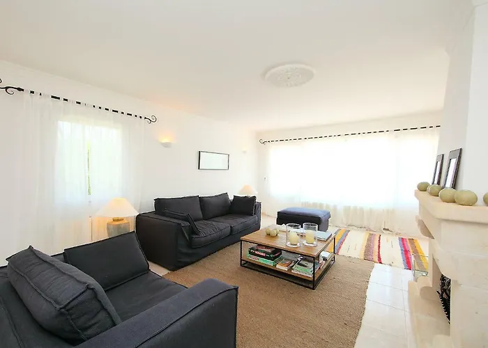 Karibuni By Interhome Moraira